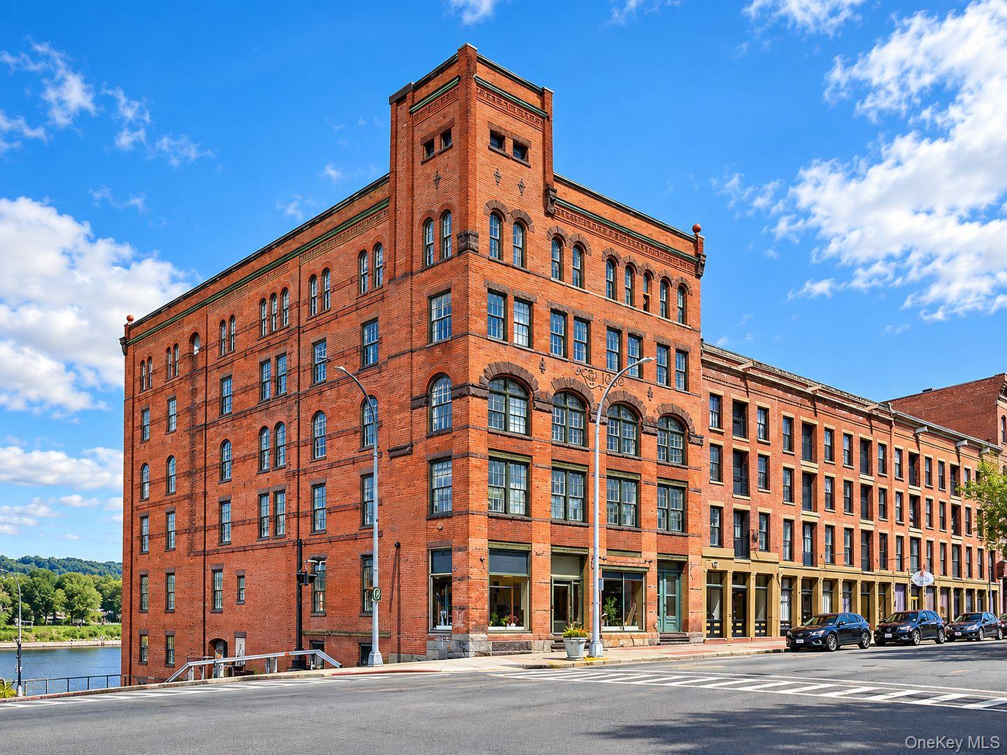 155 S River Street a4 — photo