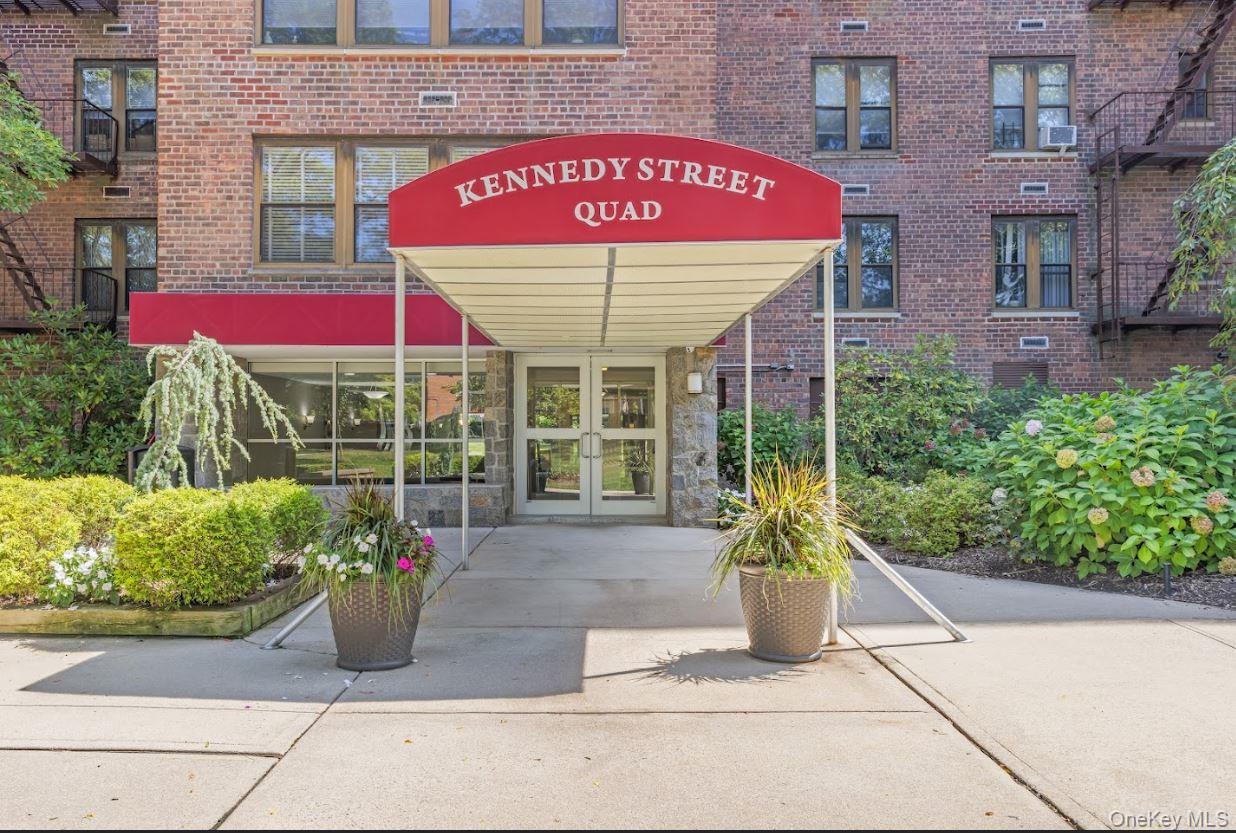 18-75 Corporal Kennedy Street 3J — photo
