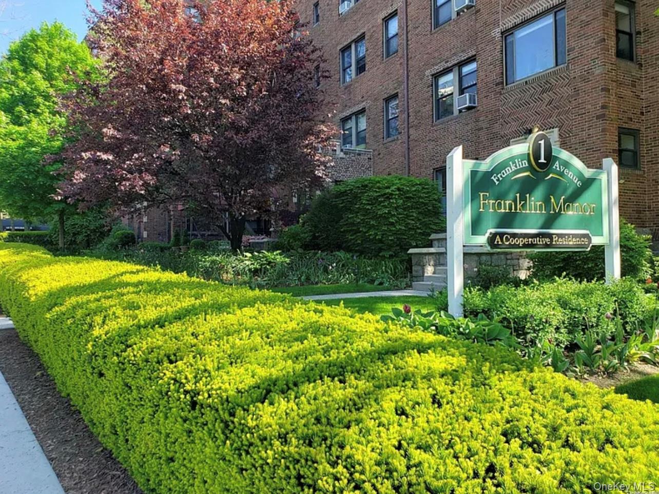 1 Franklin Avenue 5E — photo