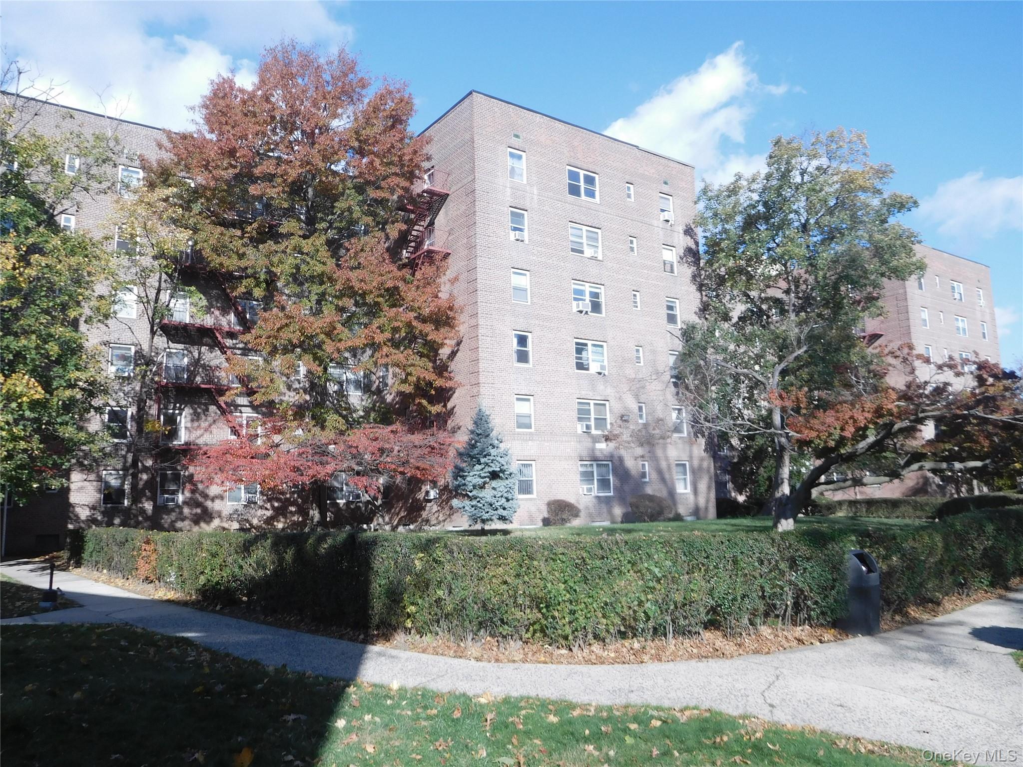 147-35 38th Avenue B44 — photo