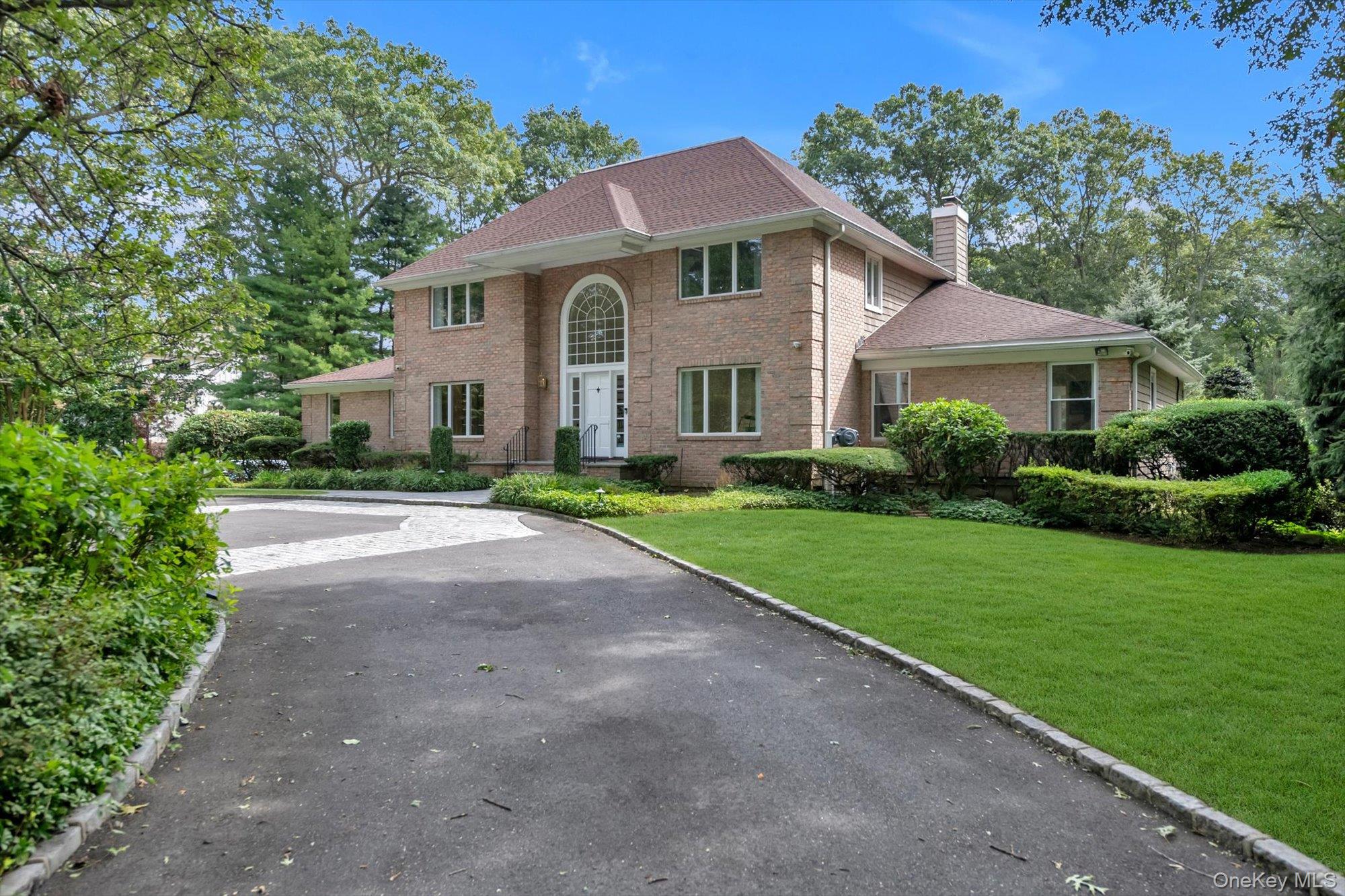 75 Belvedere Drive — photo