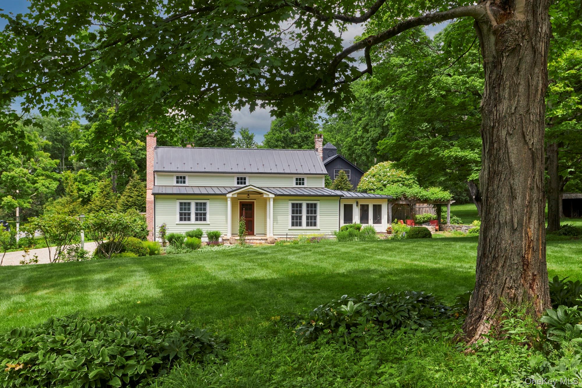 1408 Route 83 — photo