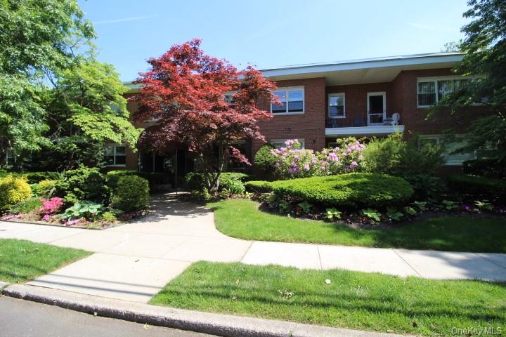 463 Summit Avenue 2-a — photo