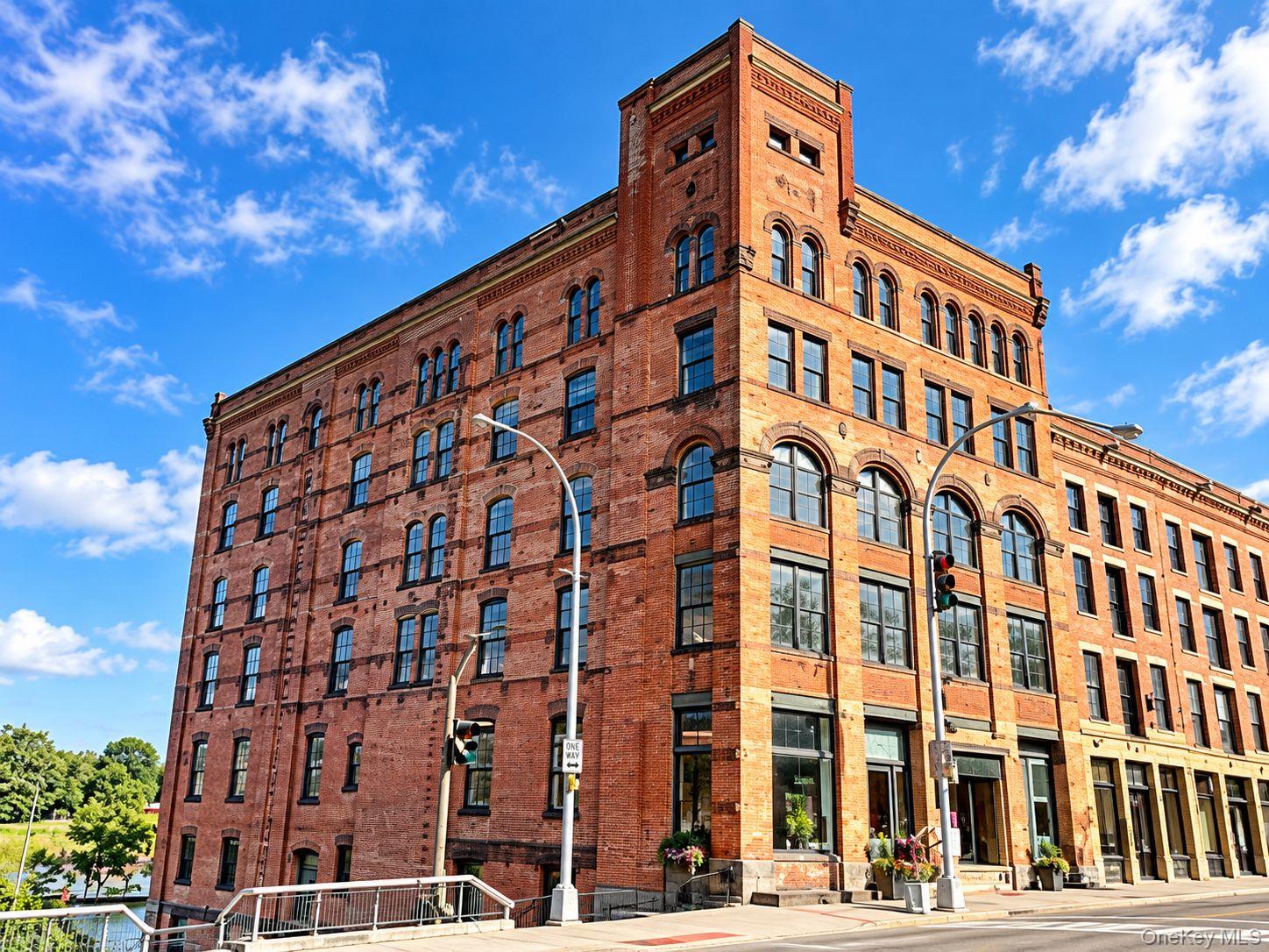 155 S River Street a3 — photo