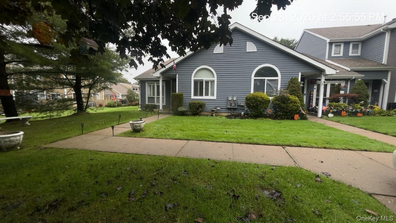 11 Eric Drive — photo