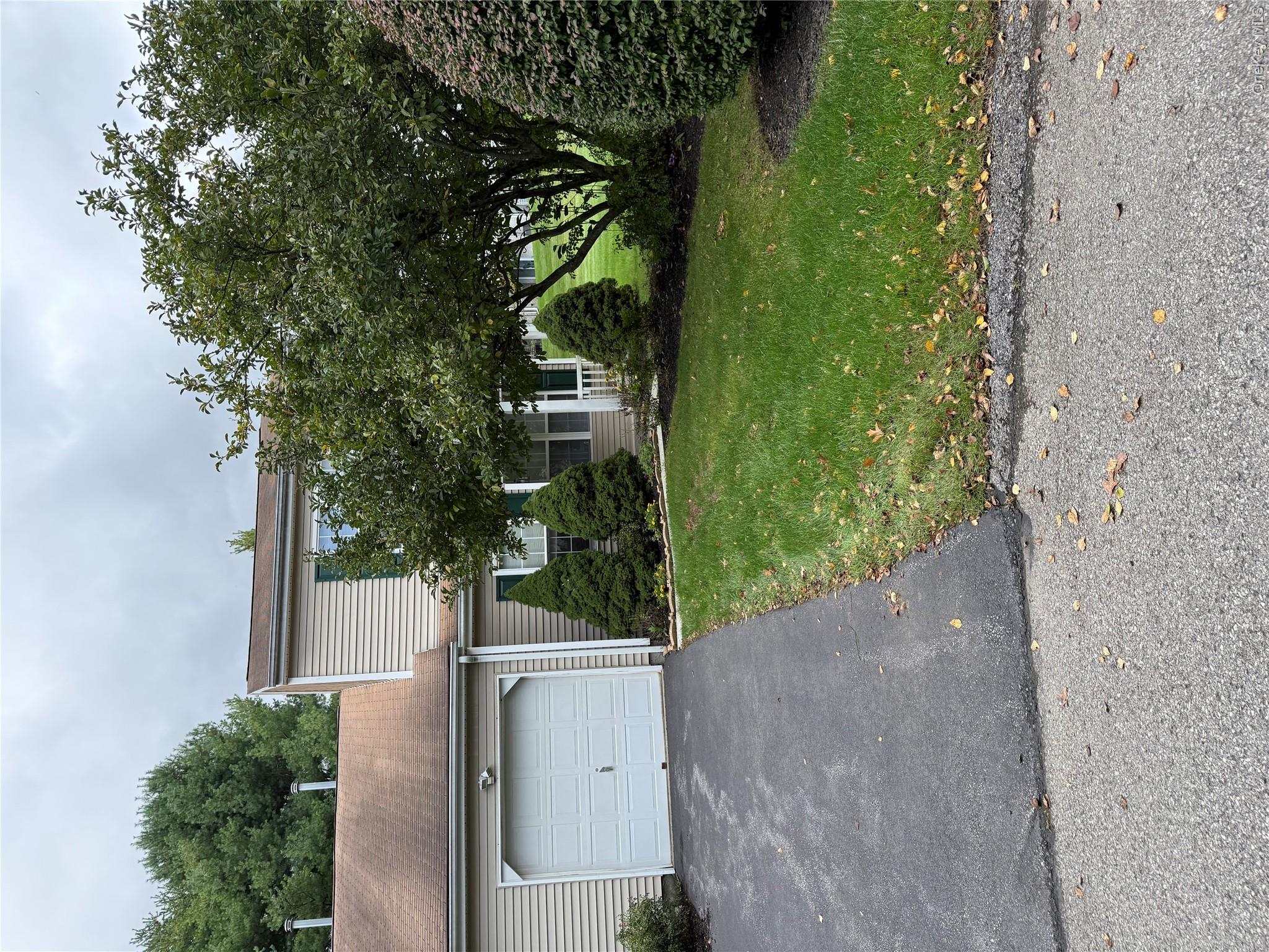 11 Rambling Brook — photo