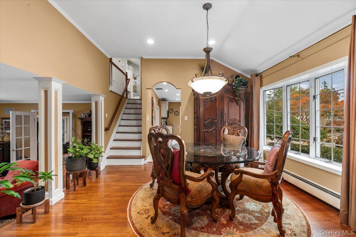 3 Jerold Street, Oyster Bay, NY 11803 — photo 2