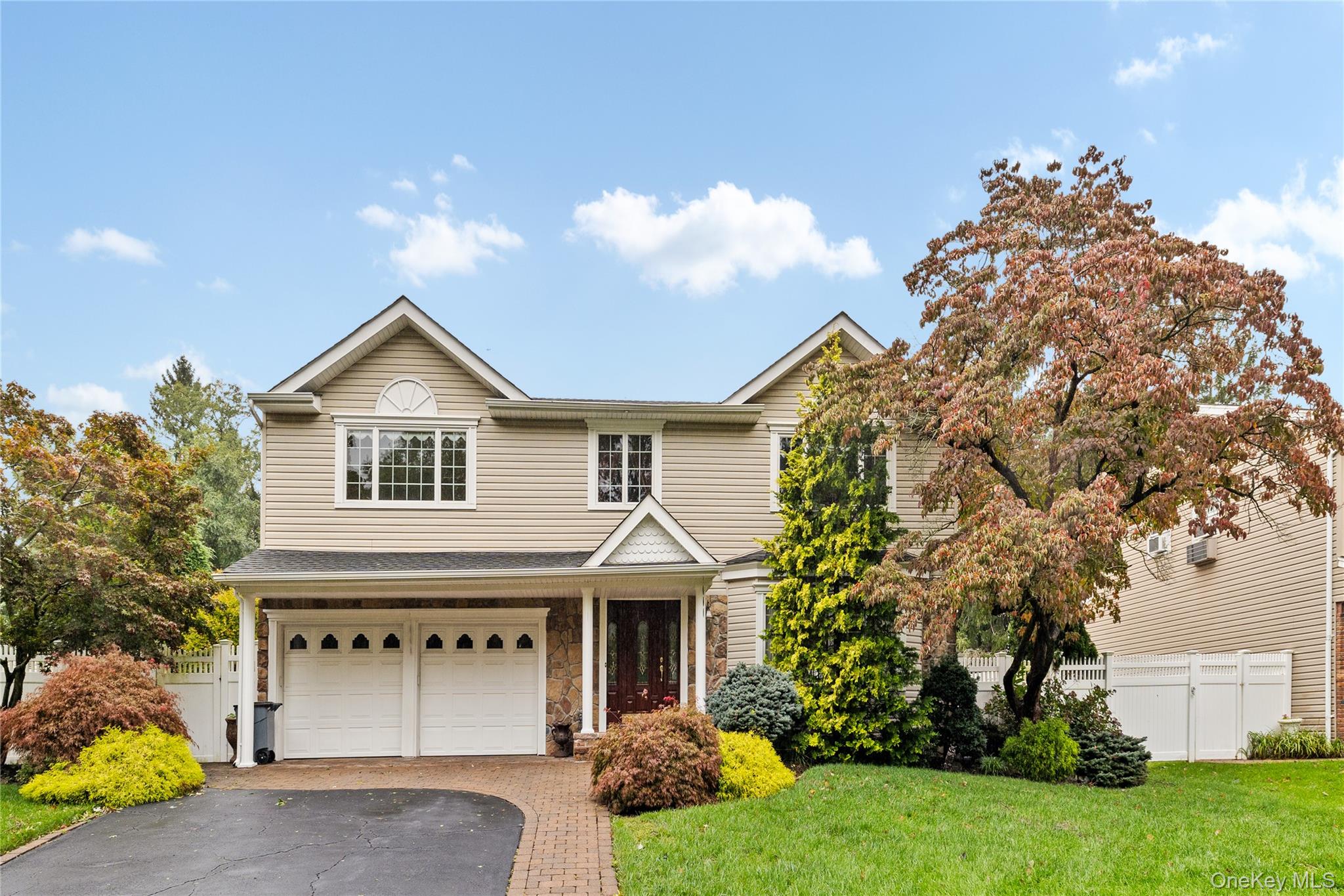32 Glenmere Lane — photo