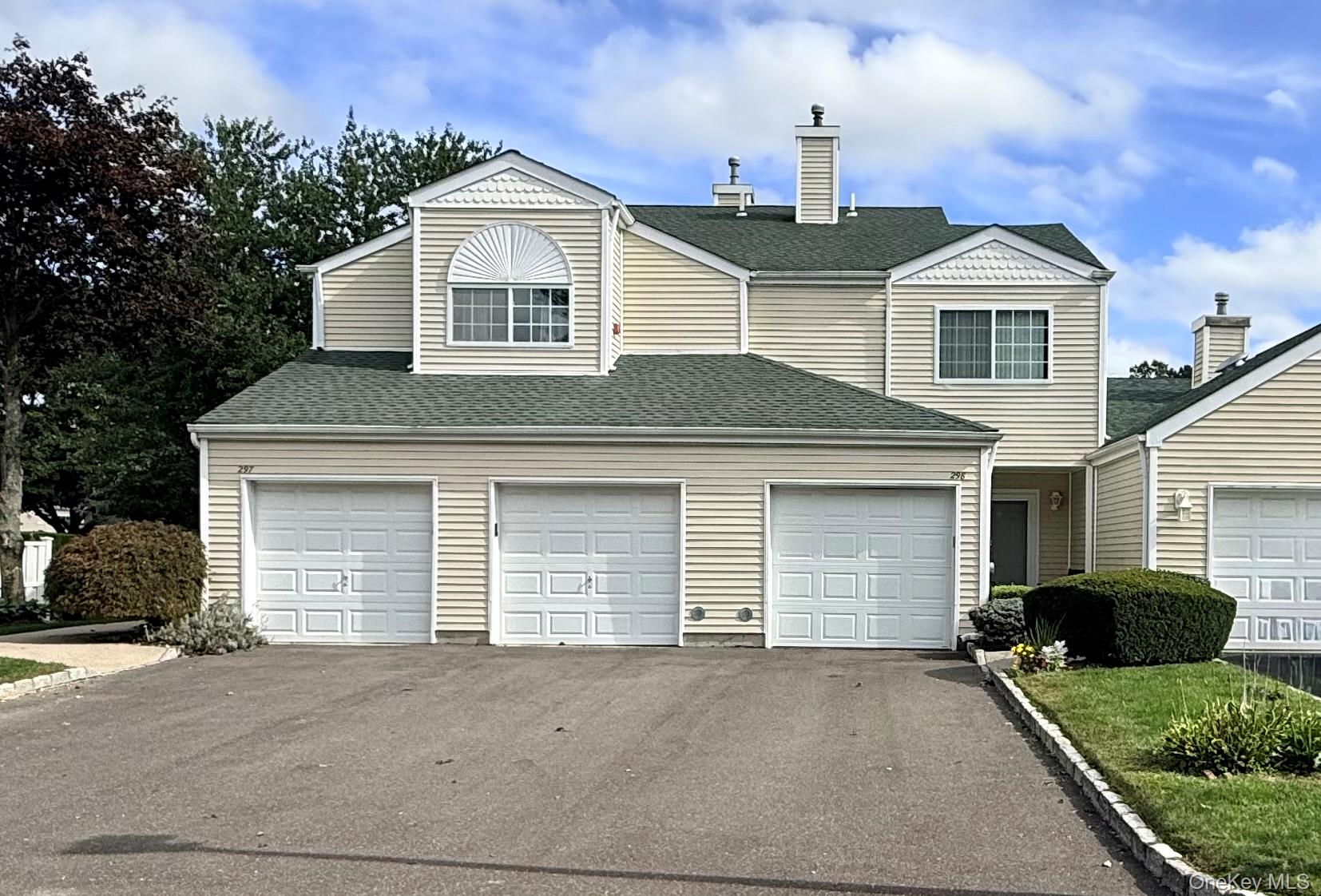 298 Prairie Court — photo