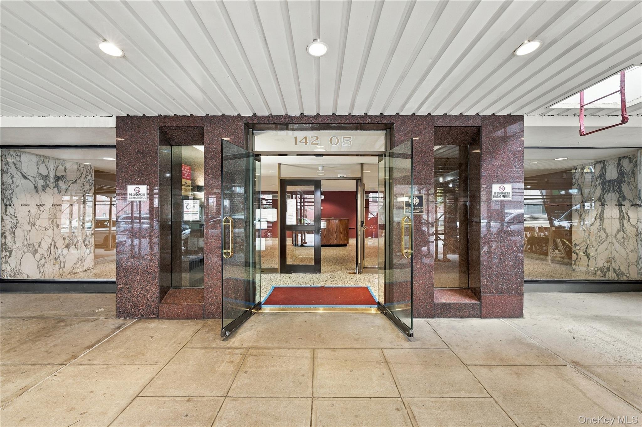 142-05 Roosevelt Avenue 206 — photo