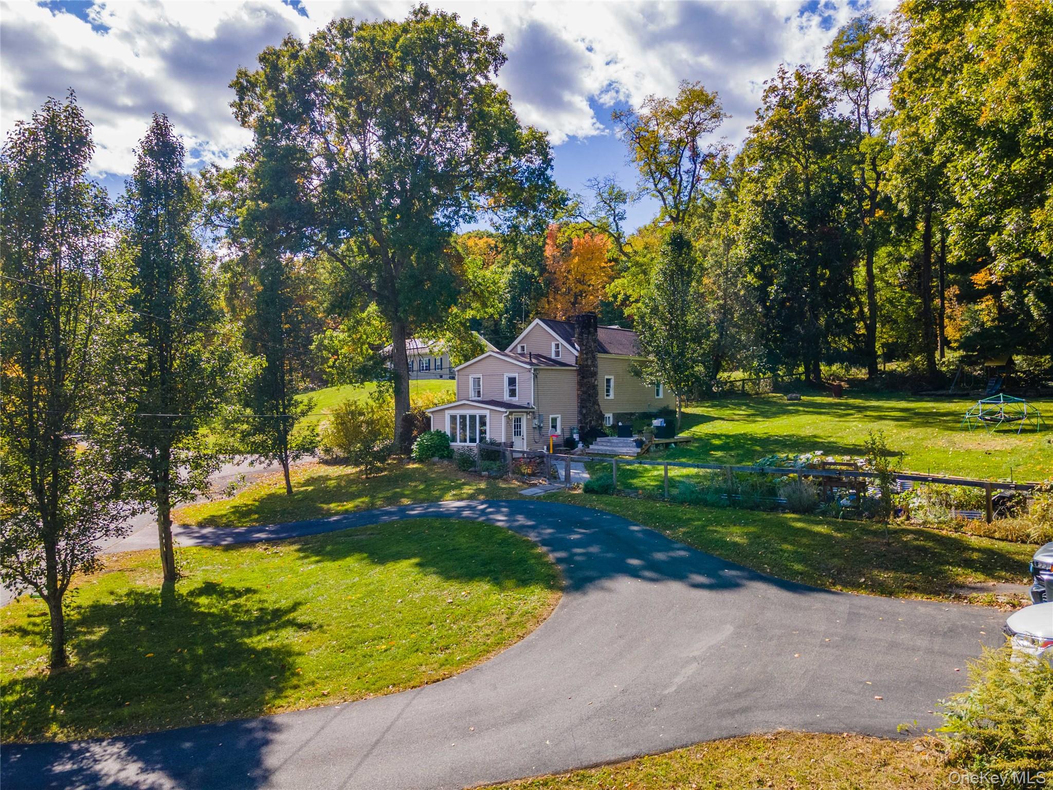 311 Old Mill Road — photo