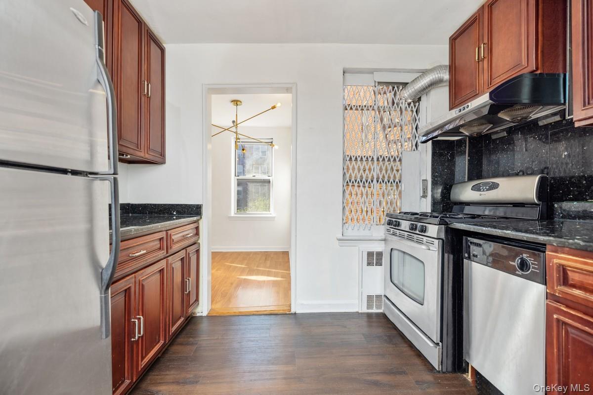 67-10 108th Street Unit 4a — photo