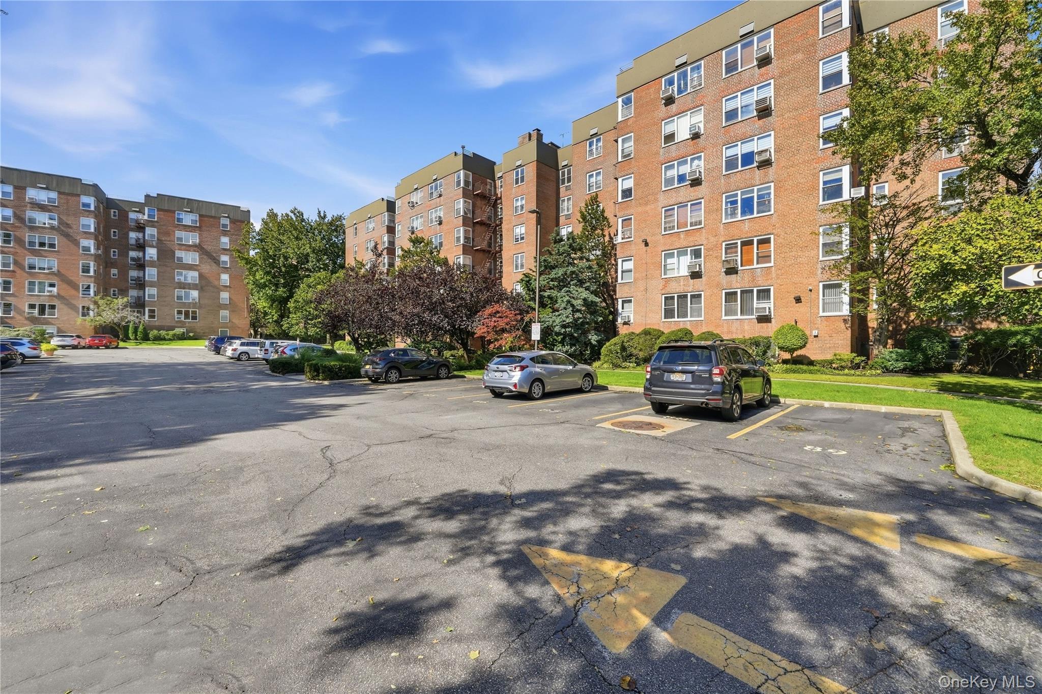 18-40 211th Street 6B — photo