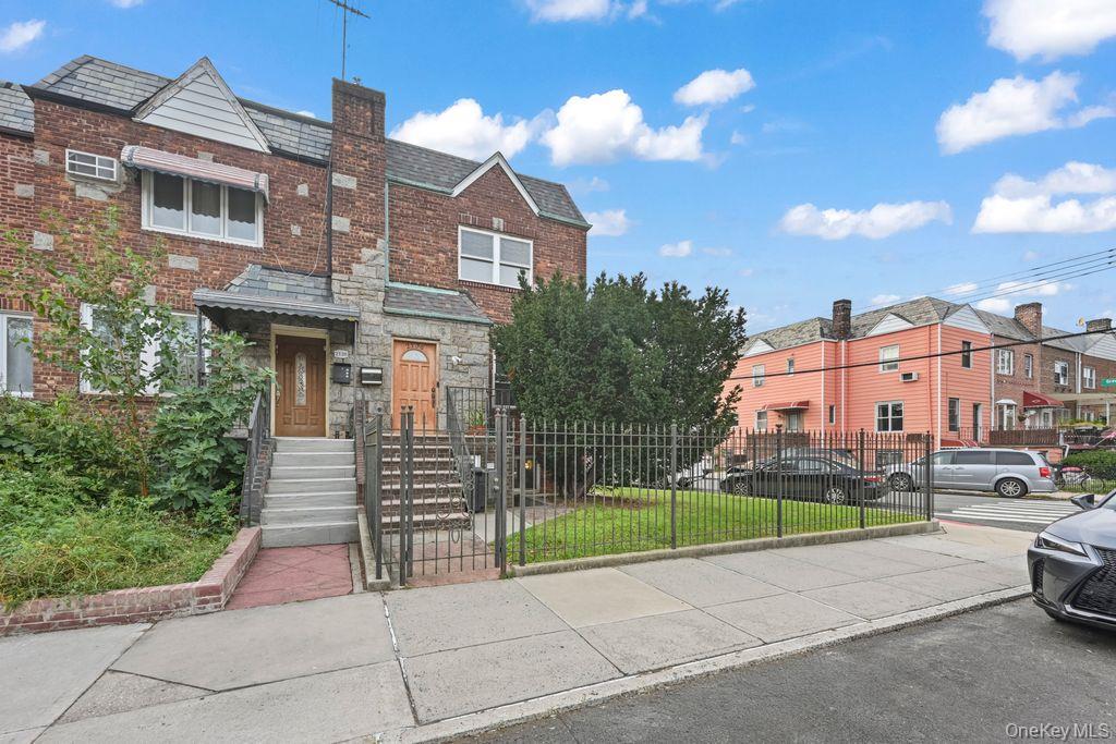 2136 E 28th Street, New York, NY 11229 — photo 3