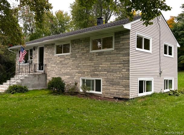 11 Everett Road — photo