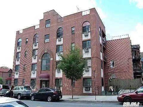 42-60 Colden Street 1B — photo