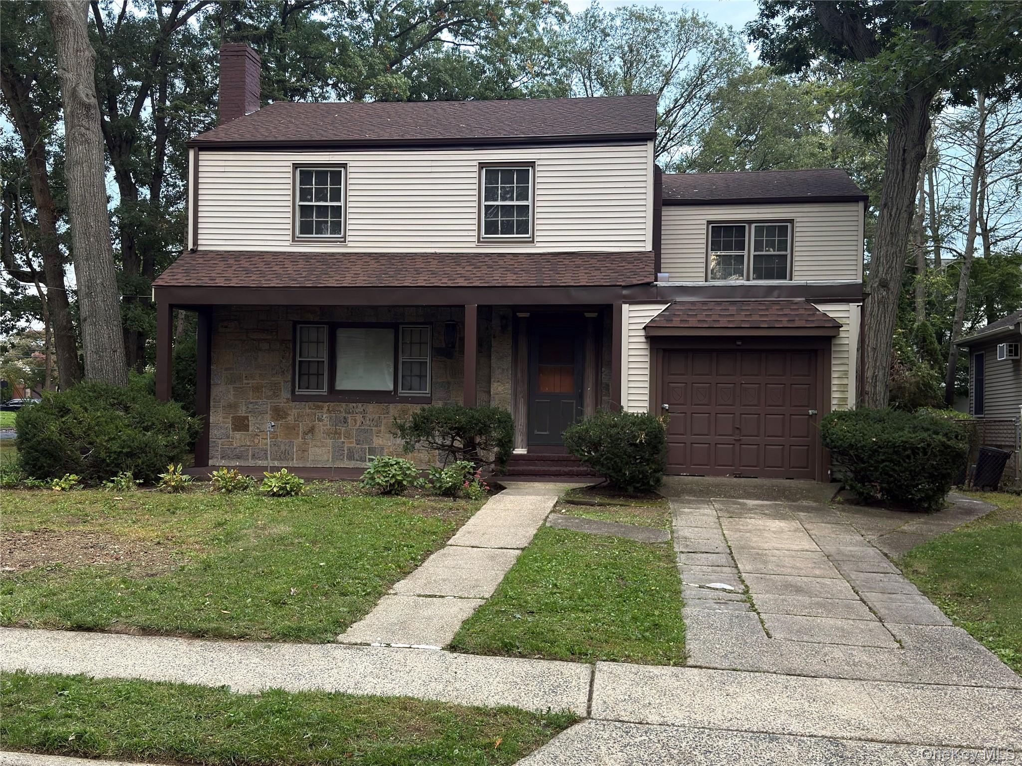 915 Glenwood Road — photo