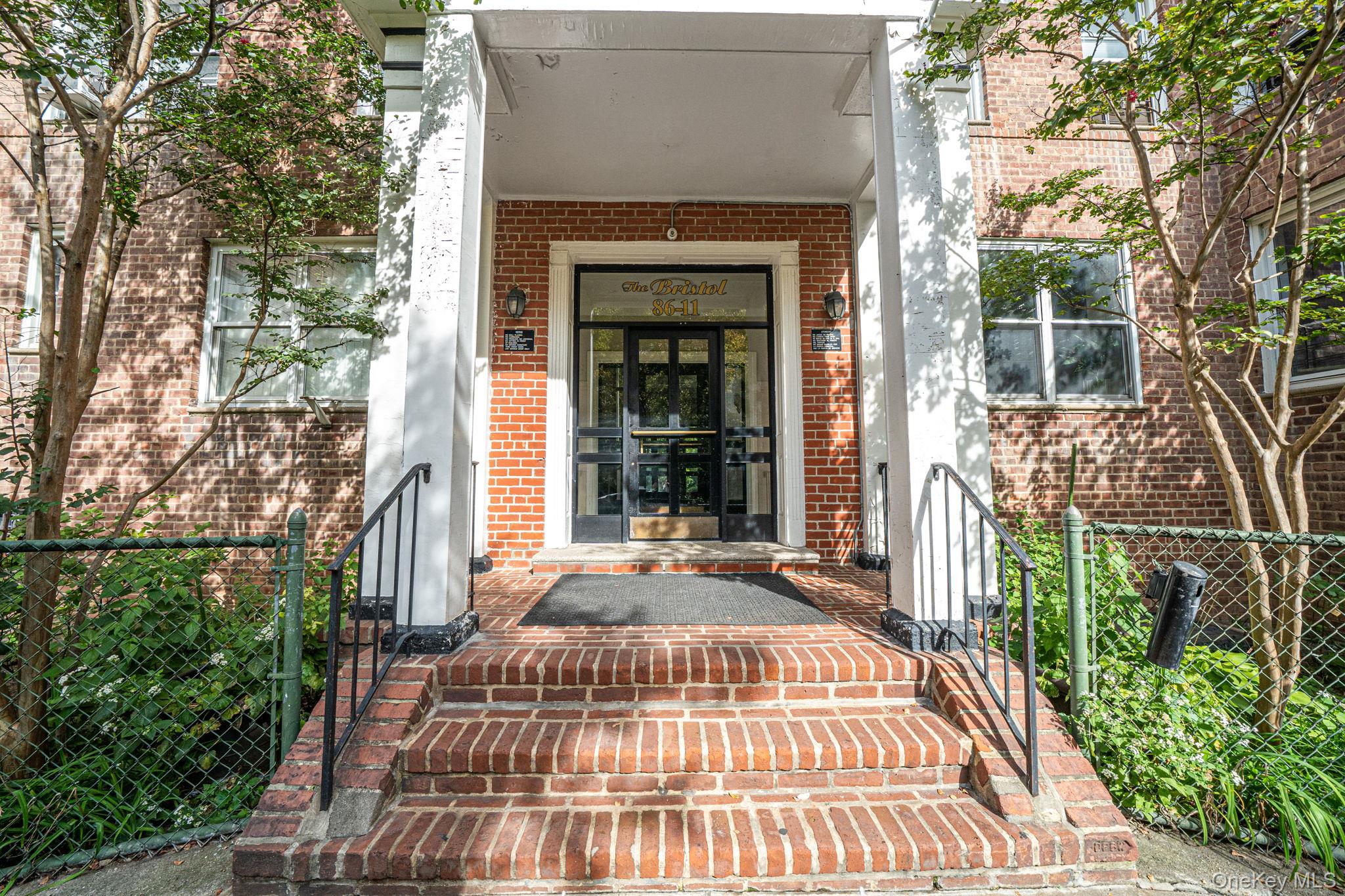 8611 34th Avenue Unit 2N — photo