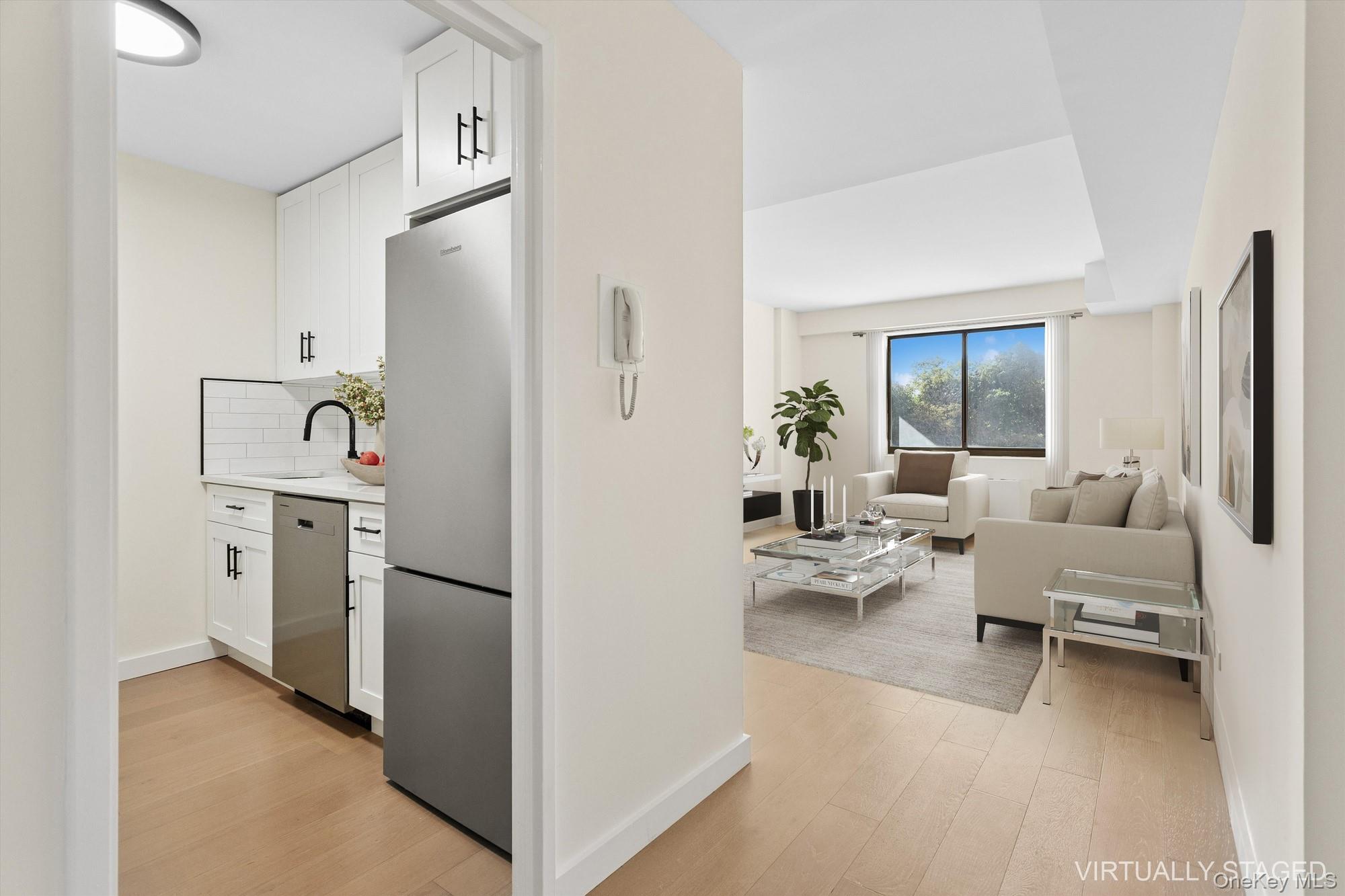 3671 Hudson Manor Terrace Unit 1a — photo