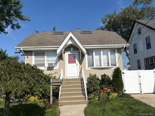931 Hayes Street — photo