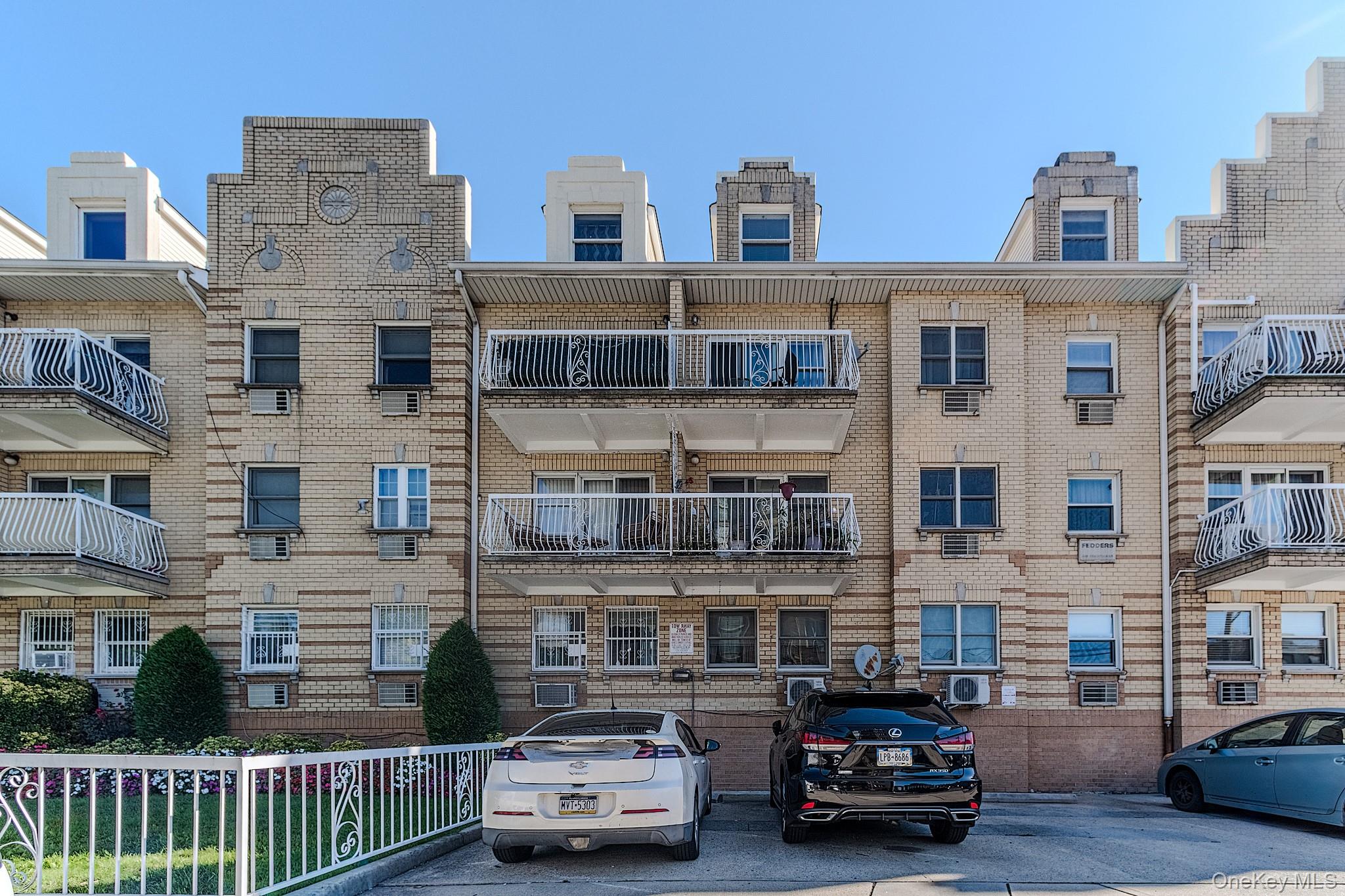 4804 Bedford Avenue Unit 3B — photo