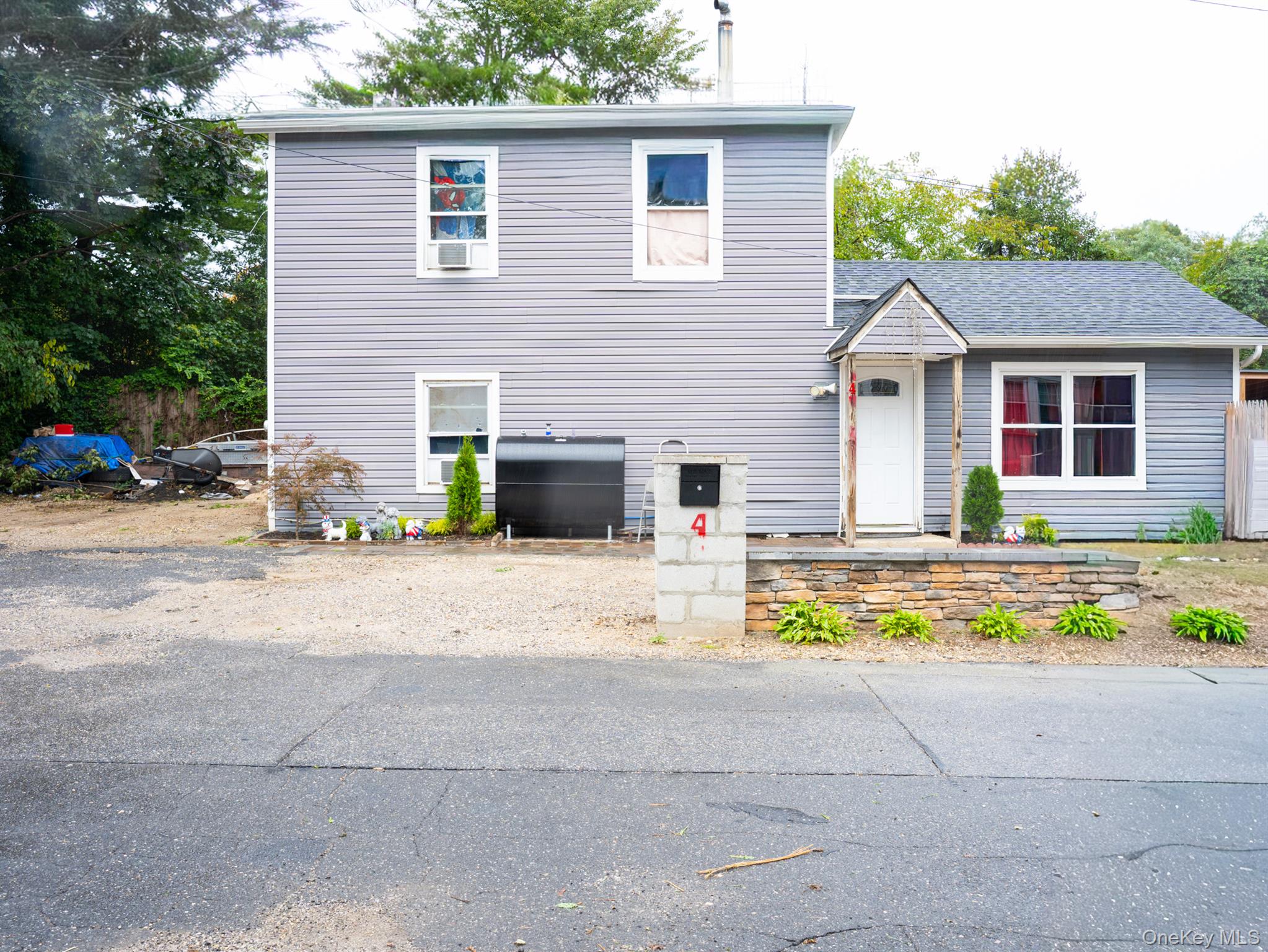 4 Wallace Court — photo