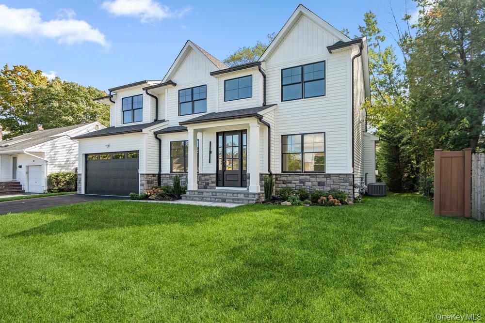 32 Jerold Street, Oyster Bay, NY 11803 — photo 3