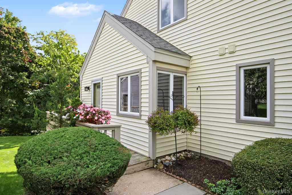 148 Fields Lane, Peekskill, NY 10566 — photo 2
