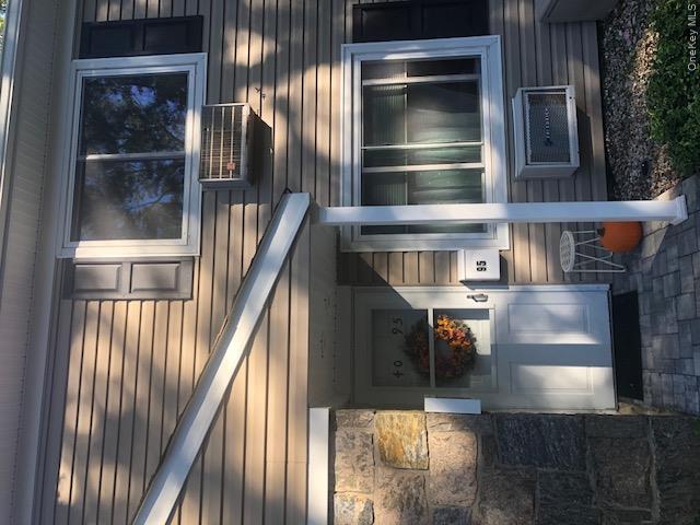 40 W 4th Street 95 — photo