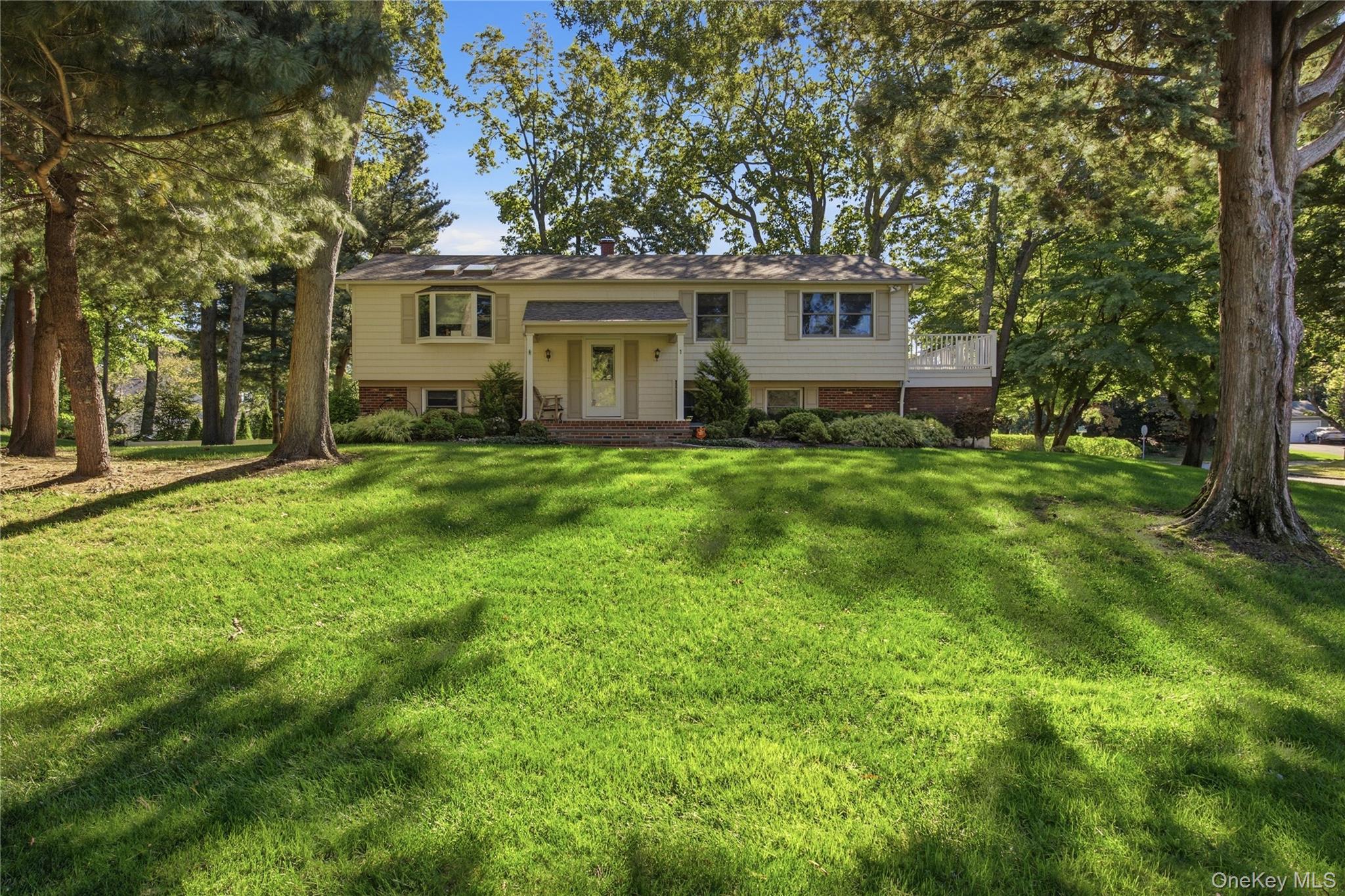 1 High Hill — photo