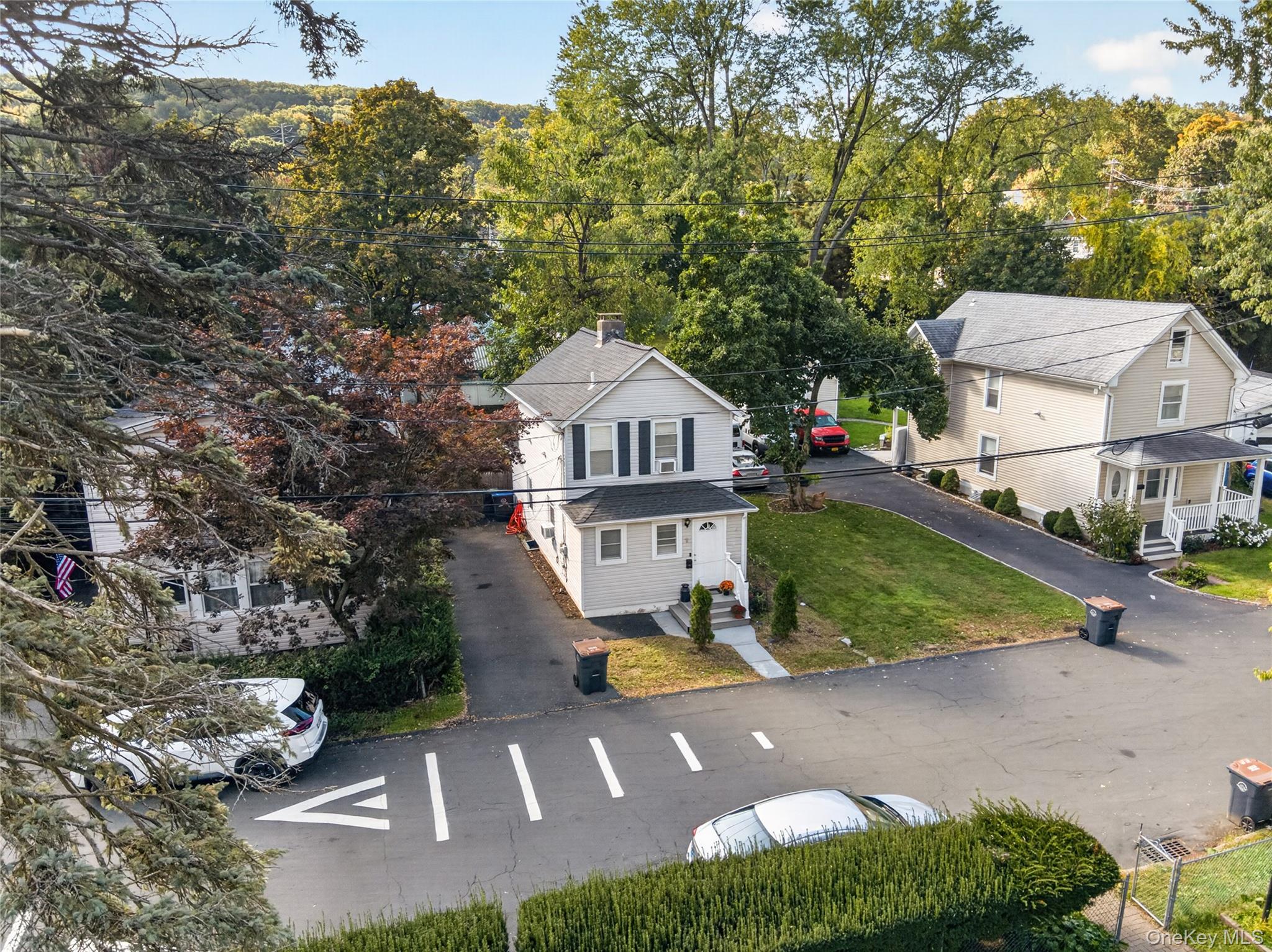 Home in Haverstraw, NY 10923 — photo 2