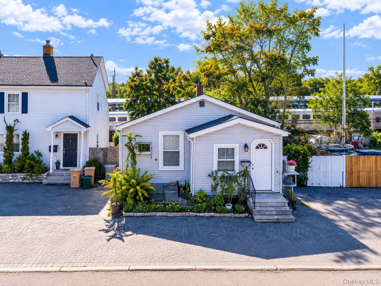 41 Funaro Court — photo