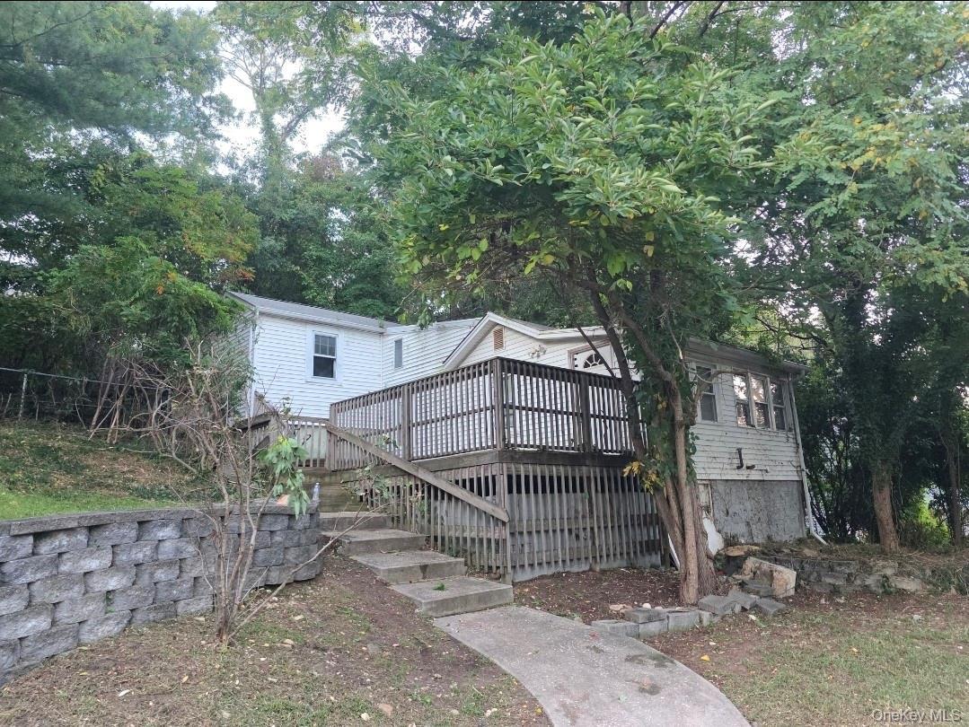 341 Locust Drive — photo