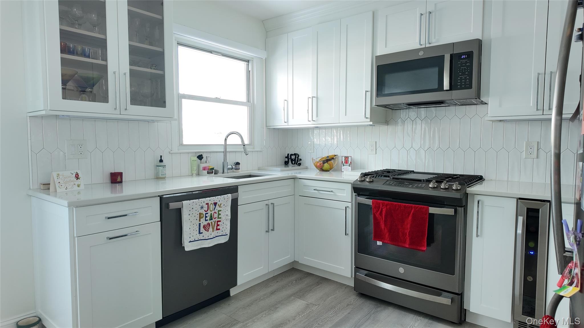10 Lenox Court #807 — photo