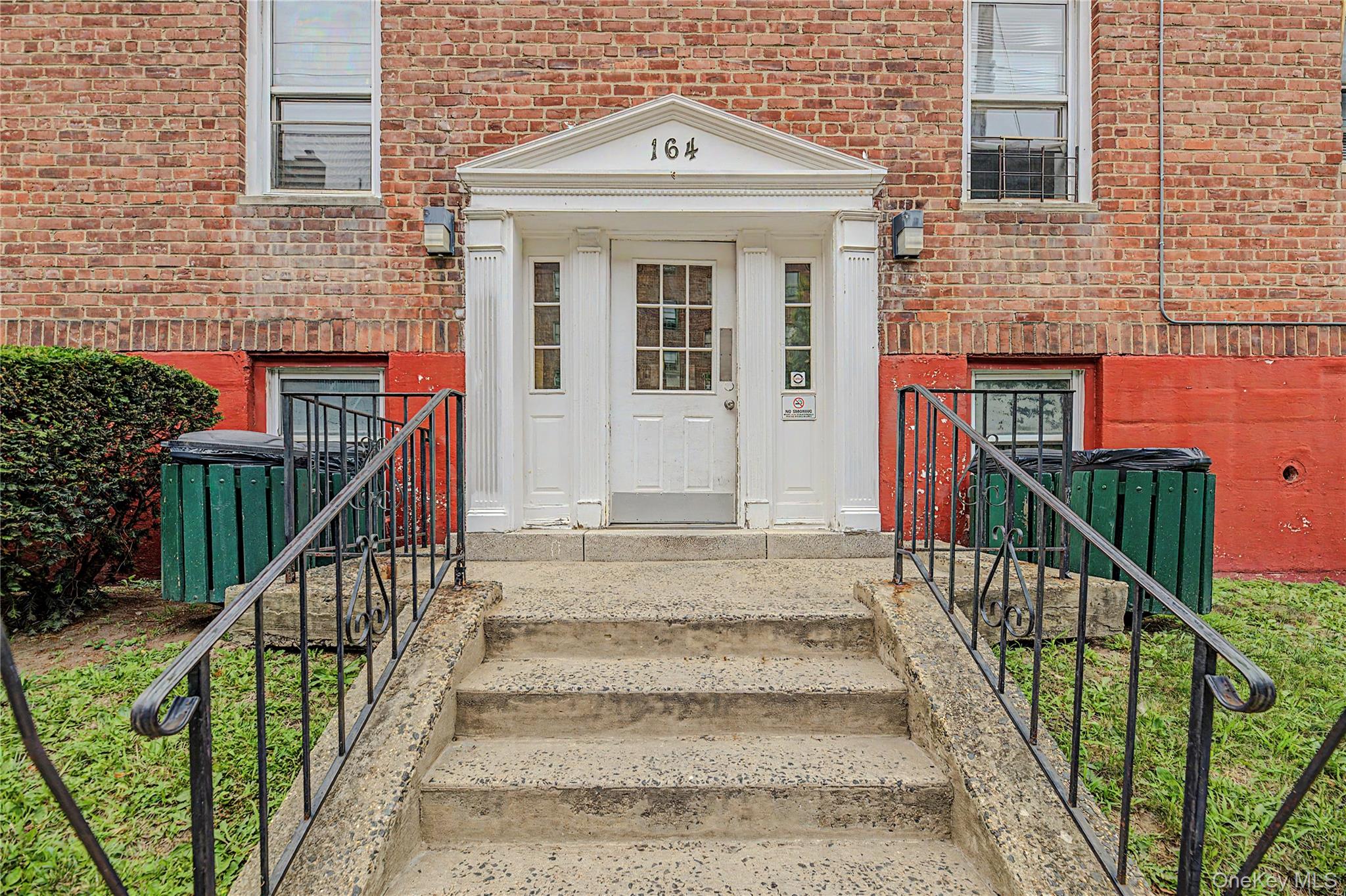 164 Ravine Avenue Unit 3a — photo