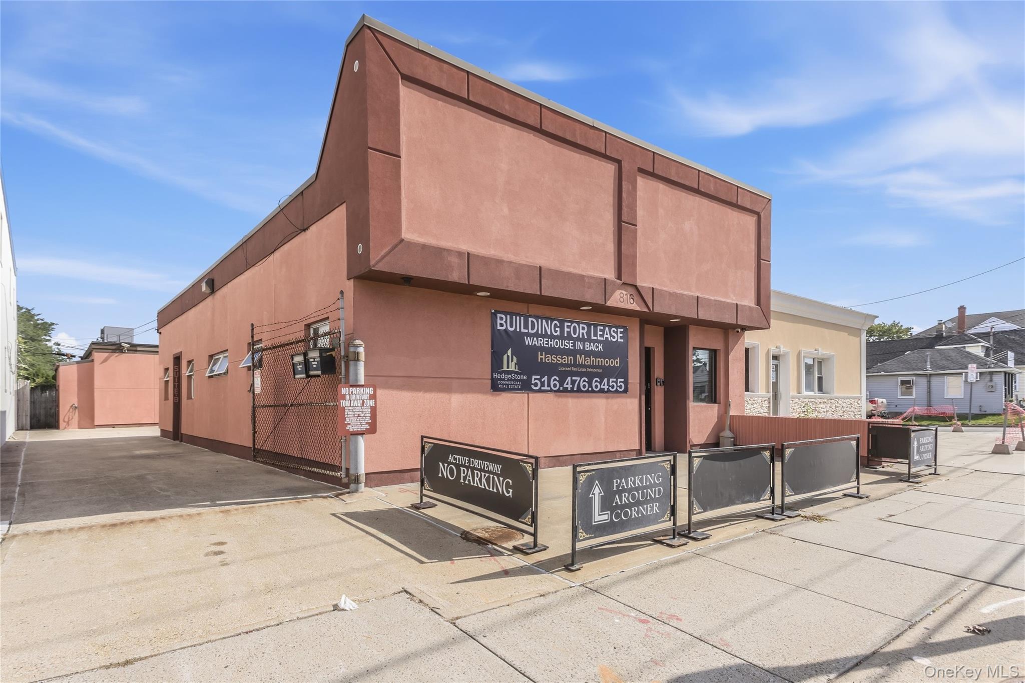 816 Hempstead Turnpike — photo