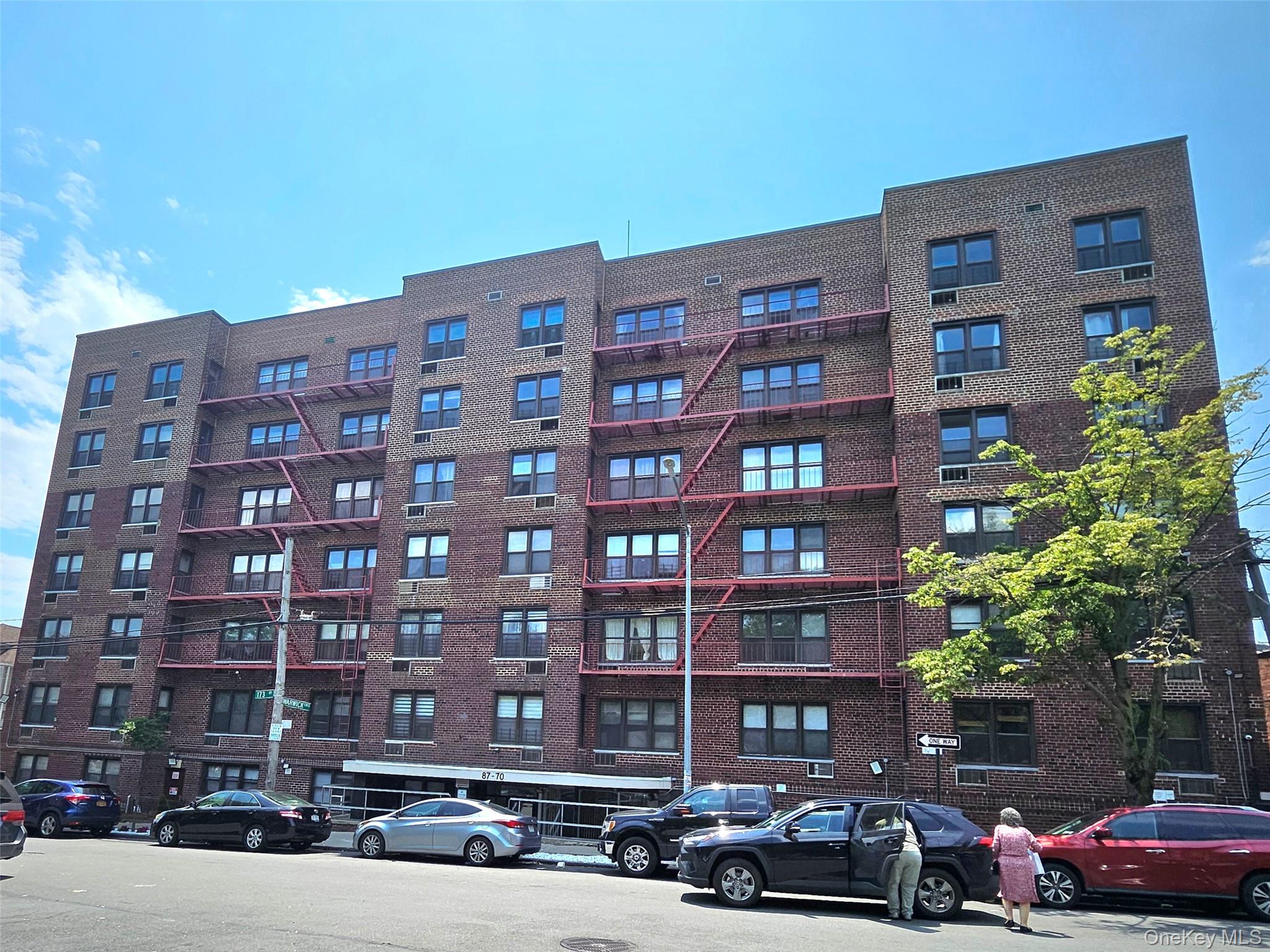 87-70 173rd Street Unit 5P — photo