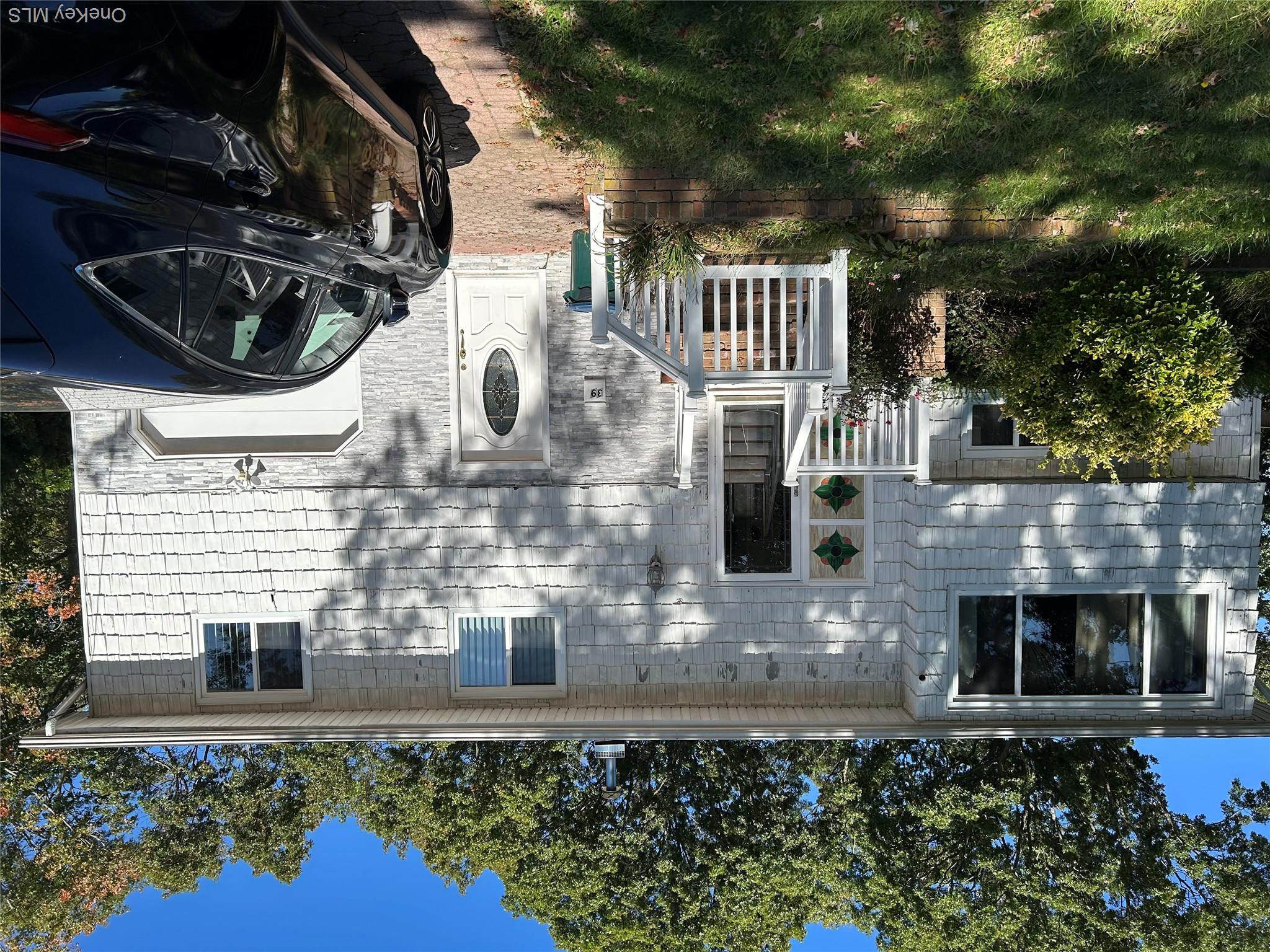 39 W Willow Street — photo