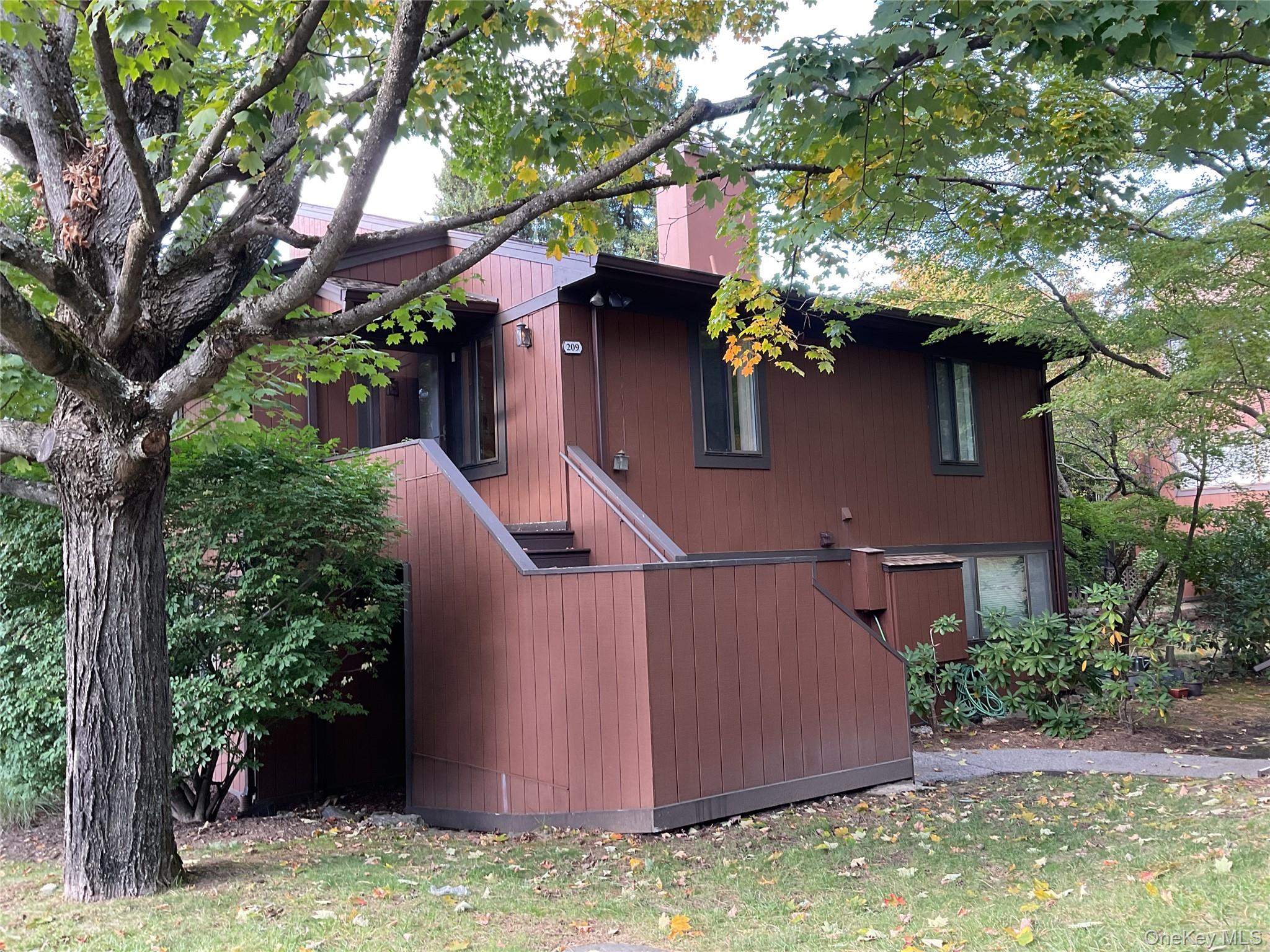 209 Martling Avenue — photo