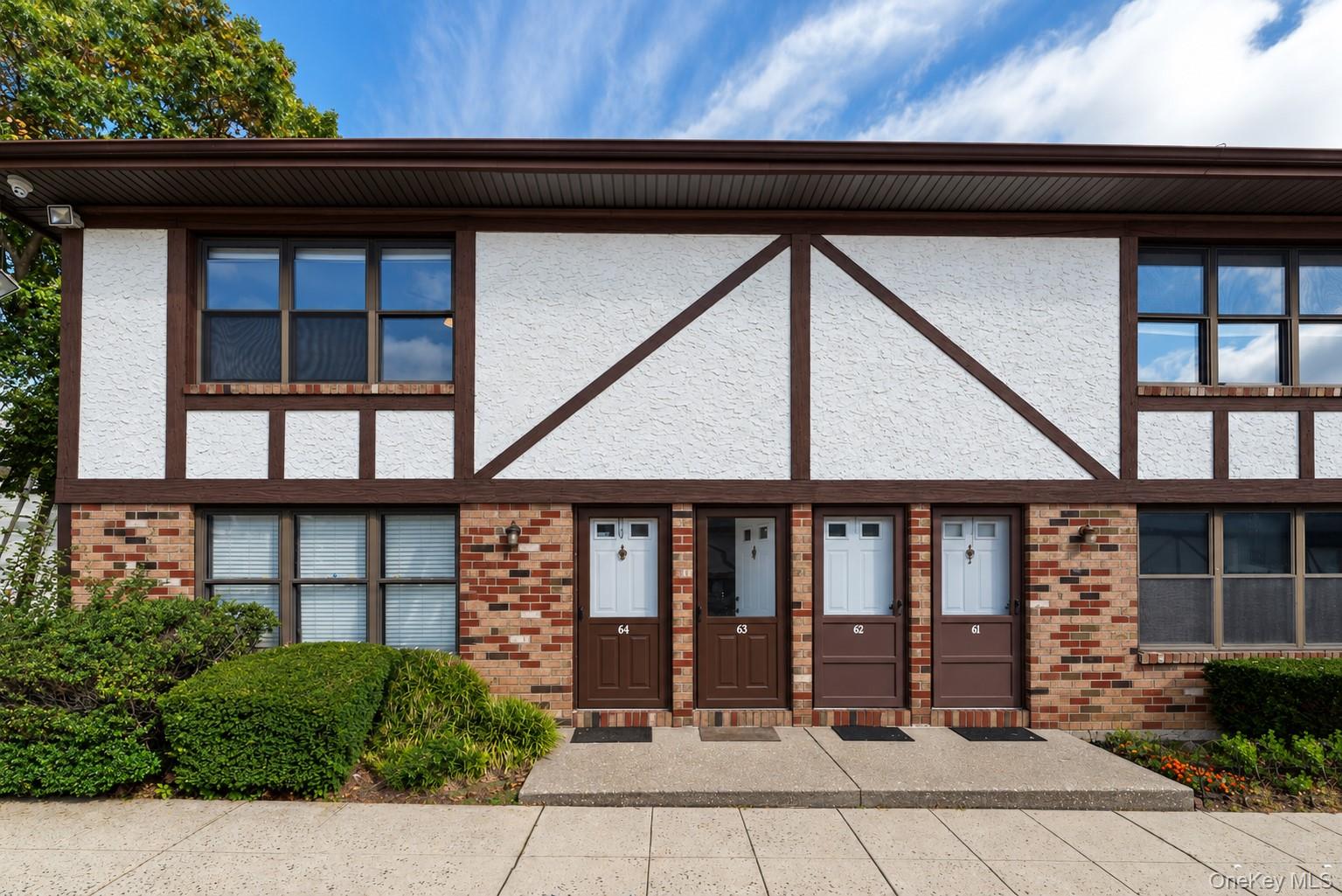 63 Bailey Court Unit 63 — photo