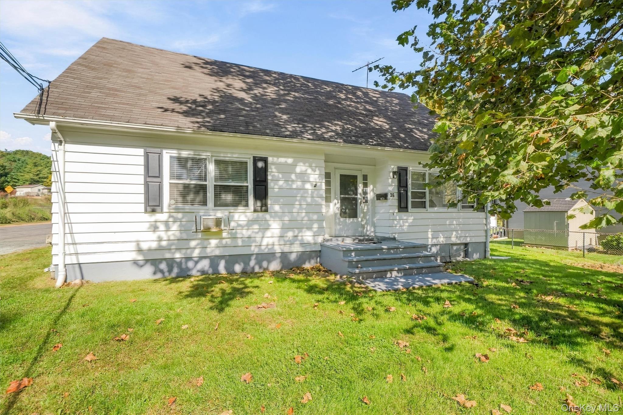 36 Suffern Lane — photo