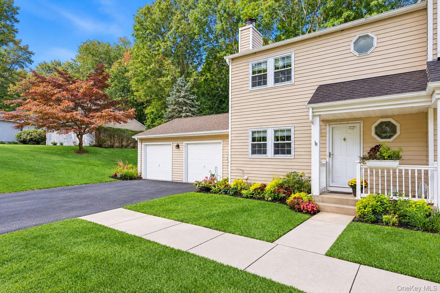 24 Huntington Commons — photo