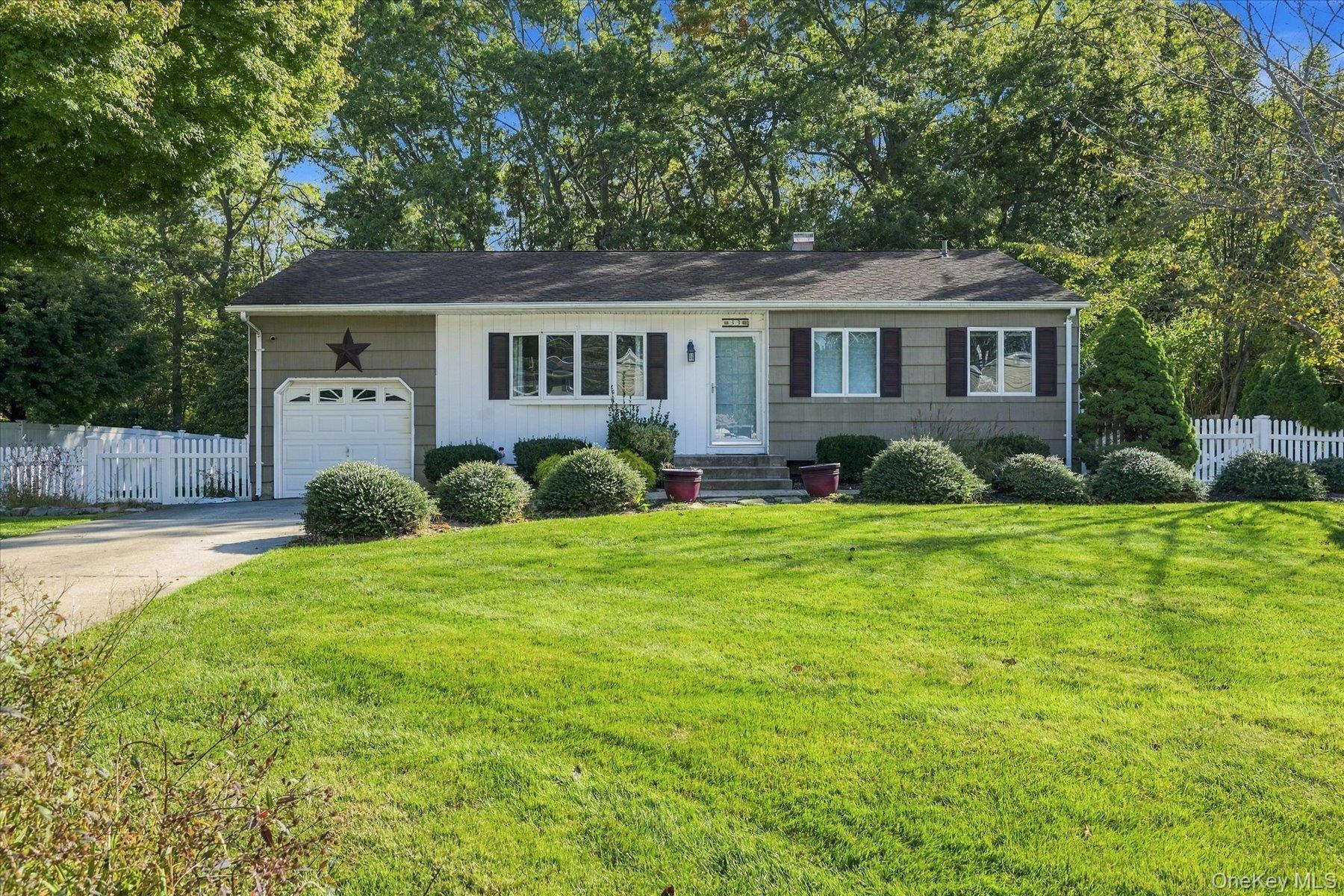 33 Shenandoah Boulevard — photo