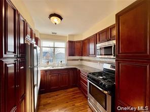 Home in Hempstead, NY 11558 — photo 3