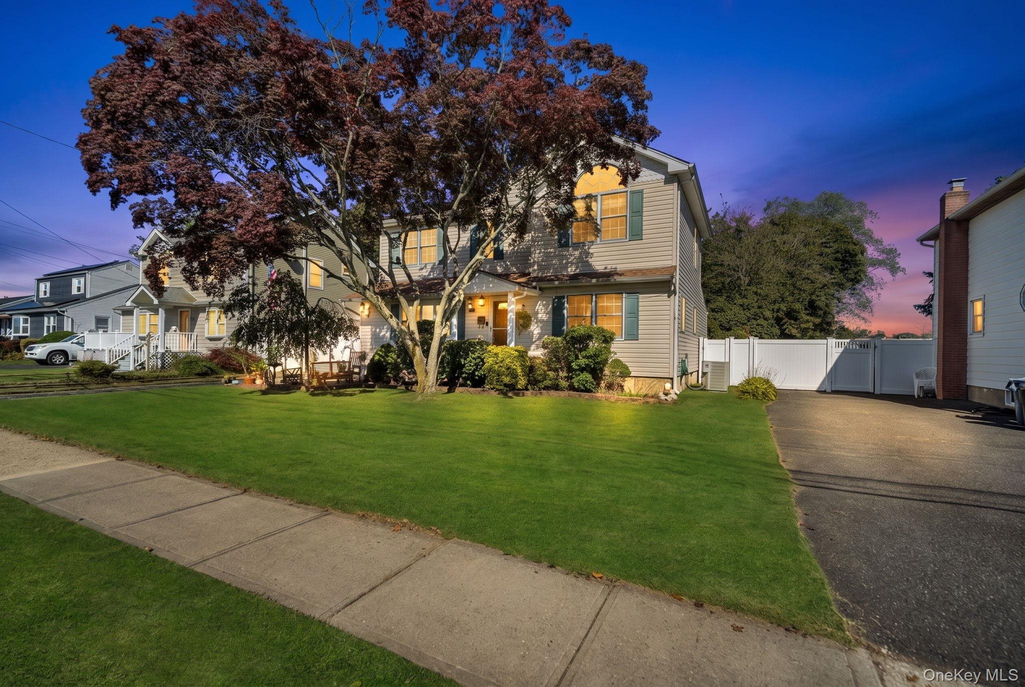 33 Mohawk Drive — photo