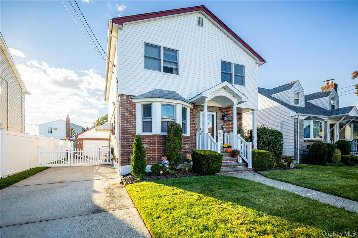 206 Grange Street — photo