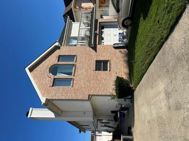 215 E Walnut Street Unit 1 — photo