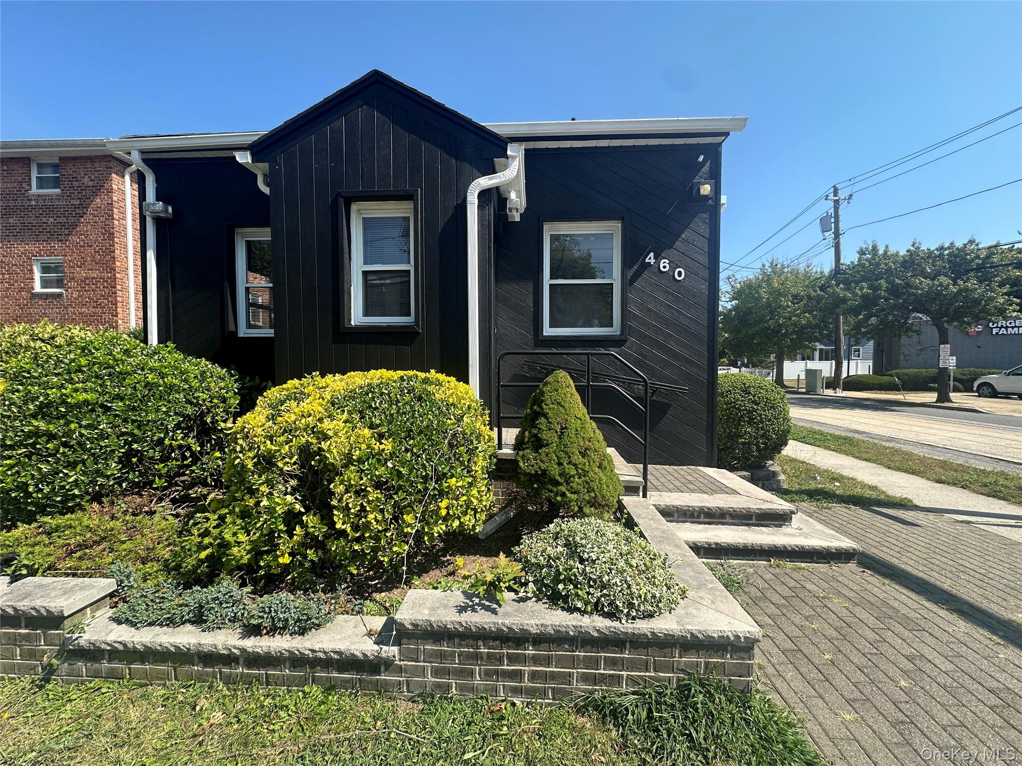 460 Atlantic Avenue Unit B — photo