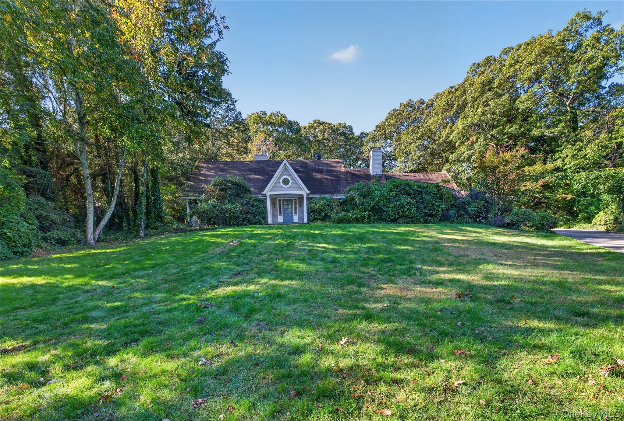 1574 Laurel Hollow Road — photo