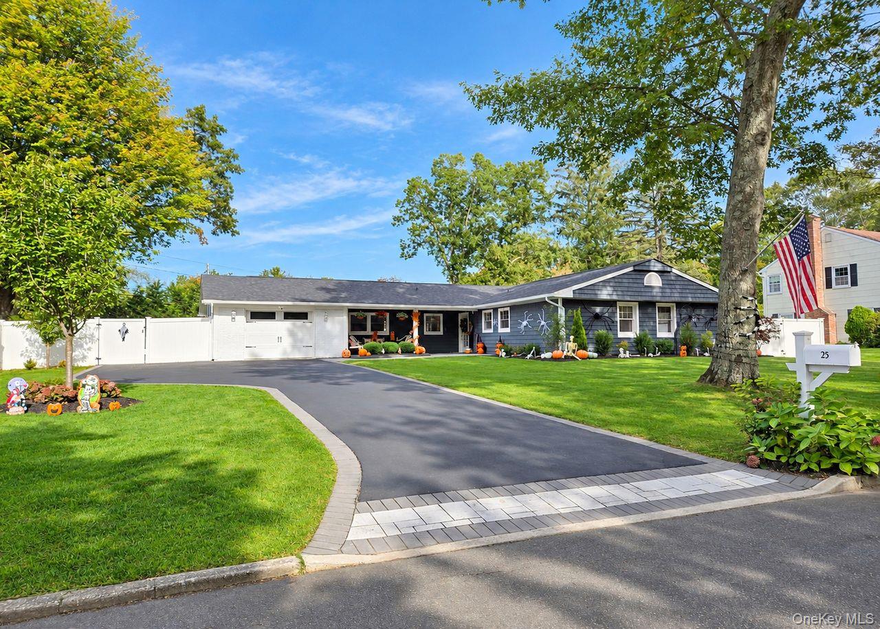 25 Stratton Lane — photo